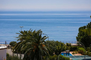 Отель Tropicana Planet Costa Dorada  Камбрильс